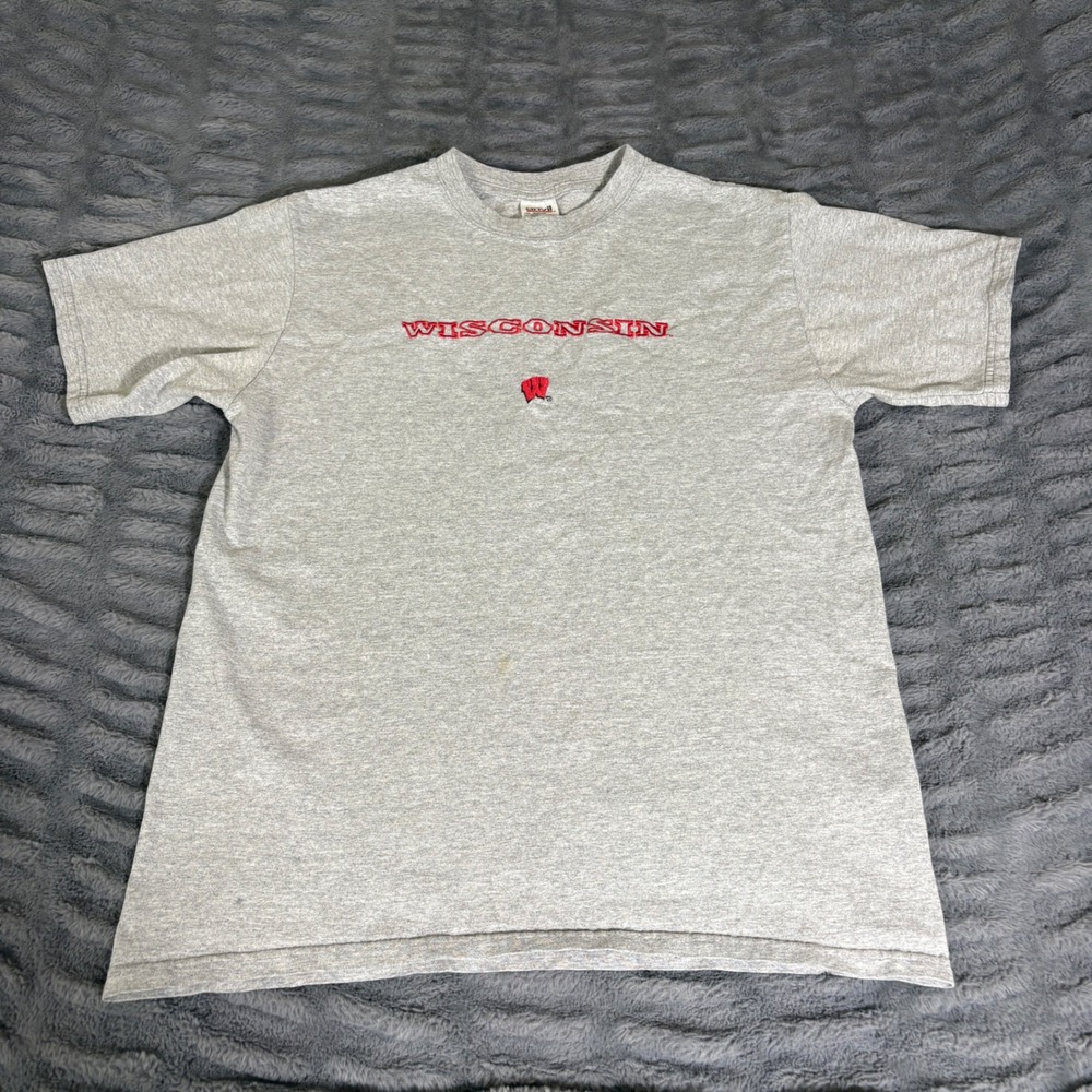 Vintage Anvil Wisconsin Badgers T-Shirt Men Large Gray Embroidered Logo USA Made